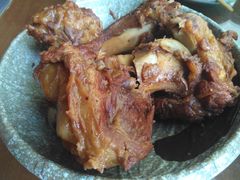 -95号酱骨·一块豆腐(展春园西路店)