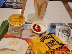 -麦当劳(乳山路店)