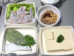 牛蛙-海底捞火锅(崇文门新世界百货店)
