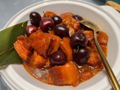 车厘子烧五花肉-甜阿姨·天台花园私房菜(万松园店)