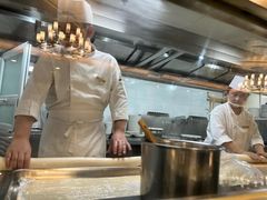 -汗腾格里·风味餐厅(新疆驻京办店)