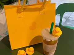 -LINLEE林里·手打柠檬茶(龙岗深铁汇里店)