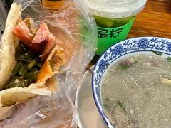 -叶新小吃店(来凤小区总店)