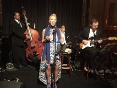 -LONG BAR 廊吧(外滩华尔道夫酒店)