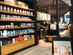 -星巴克(西安机场1店T3到达店)