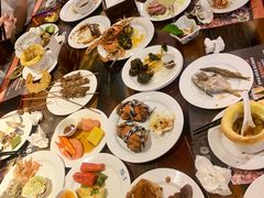 -四海一家自助餐(益田假日广场店)