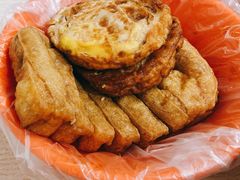 煎蛋-咱家王新国把子肉(县东巷店)