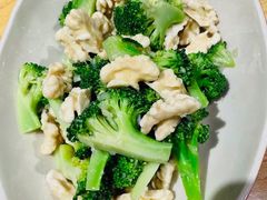西蓝花拌桃仁-赤宴·川菜(玉林店)
