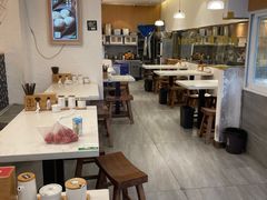 大堂-李与白包子铺(桐梓林店)