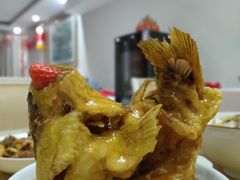糖醋鲤鱼-闫府私房菜·百年鲁菜(恒隆店)