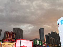 -黄兴南路步行商业街