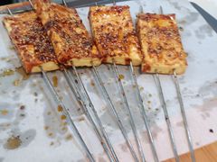-亿牌牌东北烧烤(怀特店)