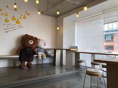 -顶东面包花园·生日蛋糕(世博店)