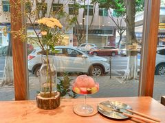 -C.Y Cafe