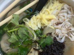 -柴爿巷·香酥鸡&馄饨(复兴中路店)