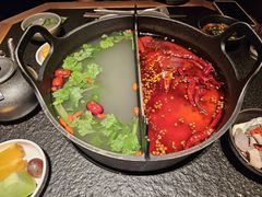 -三出山火锅(南京万象天地店)