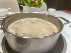 -煲王粤菜餐厅(中侨中心店)