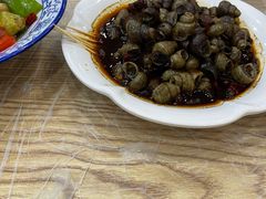 -江城燕子大排档(江汉路步行街店)