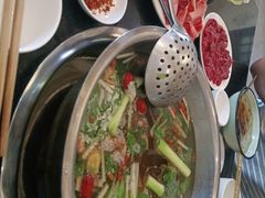 -周老三跷脚牛肉·全牛火锅(非遗传承店)