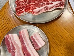 回忆五花肉-姜虎东白丁韩国烤肉(吉利大厦店)