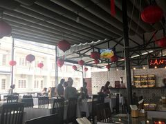 -Lanterns Vietnamese Restaurant