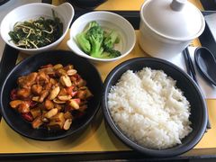 -老娘舅餐厅(黄龙体育中心店)