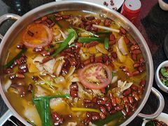 -赵氏烩泽腊排骨火锅店(近华浦路店)
