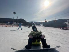 -中旅松花湖滑雪场