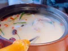 -老阿爸鲜鱼土菜(昆山花桥店)