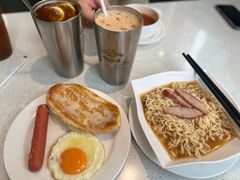 -香港新发烧腊茶餐厅(书城店)