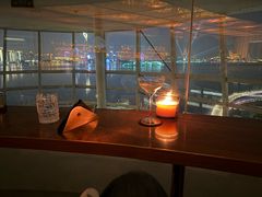 -SU lounge the lake view湖景酒廊
