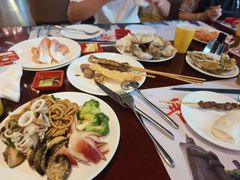 -荣誉国际酒店-云顶旋转餐厅