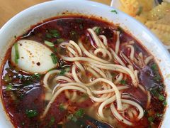 -马德元纯汤牛肉面(太奥广场店)