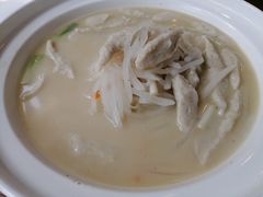 萝卜丝煮鱼丸-饭怕鱼(阳光100店)