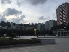 -金莲花广场