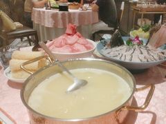-囍凤楼·粤菜·点心·火锅(温特莱店)