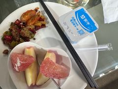 -成都锦江保时捷中心