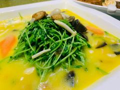 -宝燕海货工场(长江国际店)
