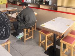 -甘掌门·化州驰名牛杂粉(越秀店)