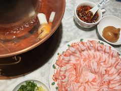 草原顶级山羊卷-北京老门框爆肚四季涮肉(淮海东路外滩店)