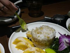 -樾餐厅泰式海鲜火锅(民歌湖店)
