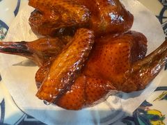 脆皮乳鸽-新荣记(西溪湿地店)