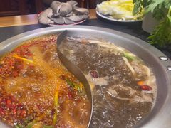 -沸炉重庆老火锅(军事博物馆店)