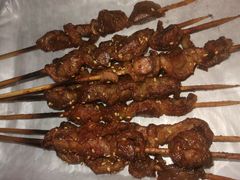 -马路牙子地桌烤肉(工体店)