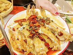 -烧哥美蛙肥肠鱼火锅·十五年社区店