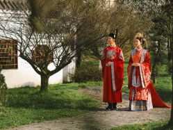 -AOROA·奥洛拉婚纱摄影·旅拍·礼服