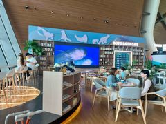 -抱抱地球咖啡馆(国家海洋博物馆店)