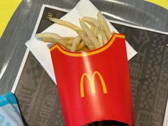 -麦当劳(深圳北站B2检票口楼上)