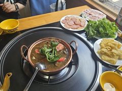 -银同牦牛肉火锅