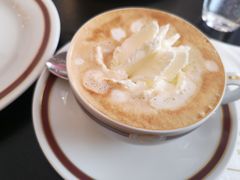 -Cafe Sacher(WIEN)